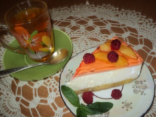 Торт «Персиковый нектар»