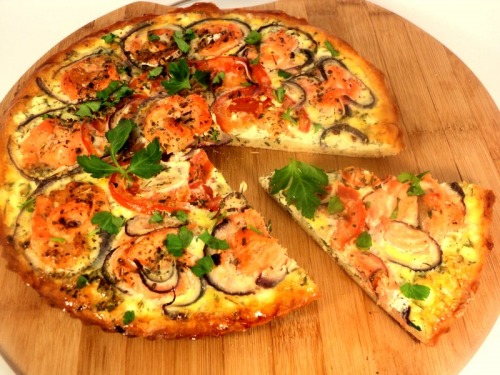 Pizza with salmon and cream cheese