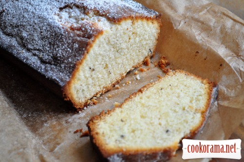 Lavender cake with white chocolate