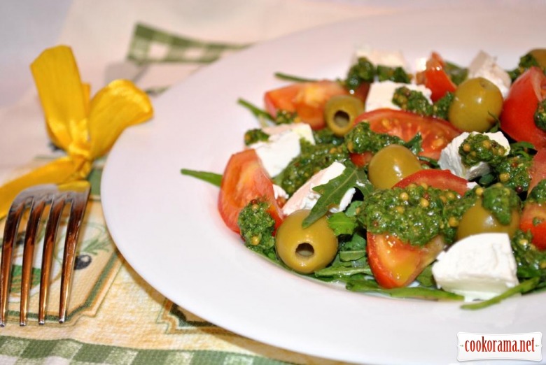 Овочевий салат у середземноморському стилі