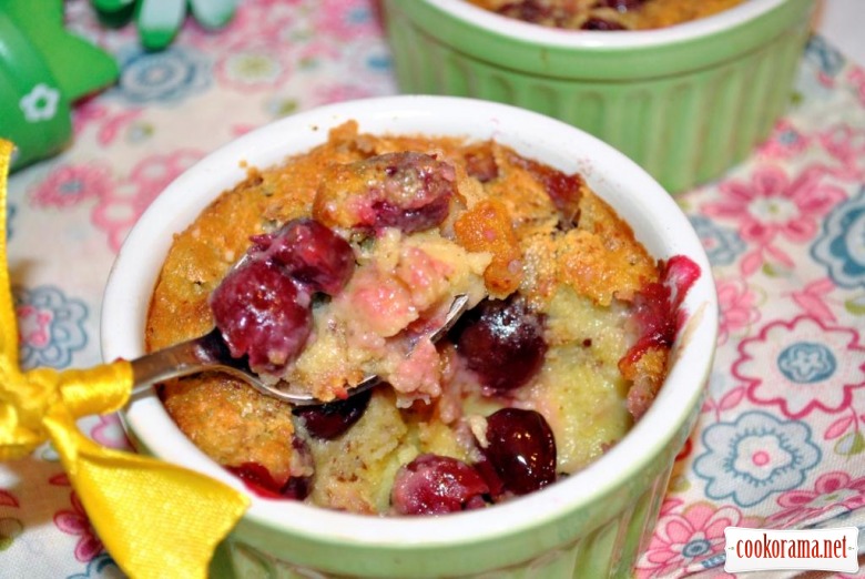 Cherry clafoutis with almonds