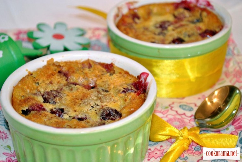 Cherry Clafoutis with almonds