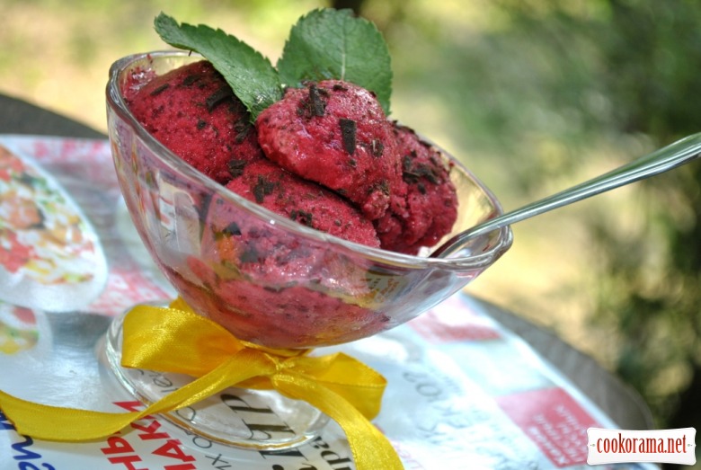Cherry ice cream on yogurt