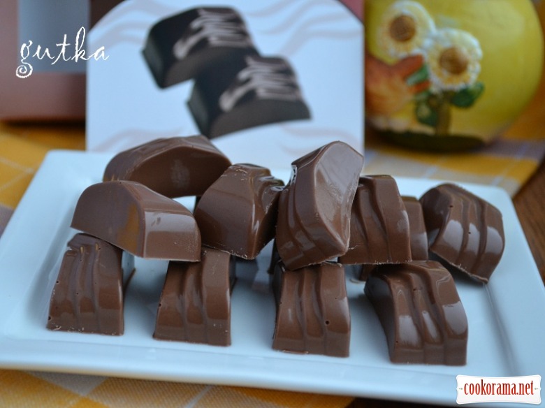 Цукерки - шоколад з горіхами кешью