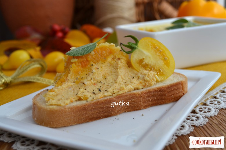 Chicken fillet pate with dried apricots