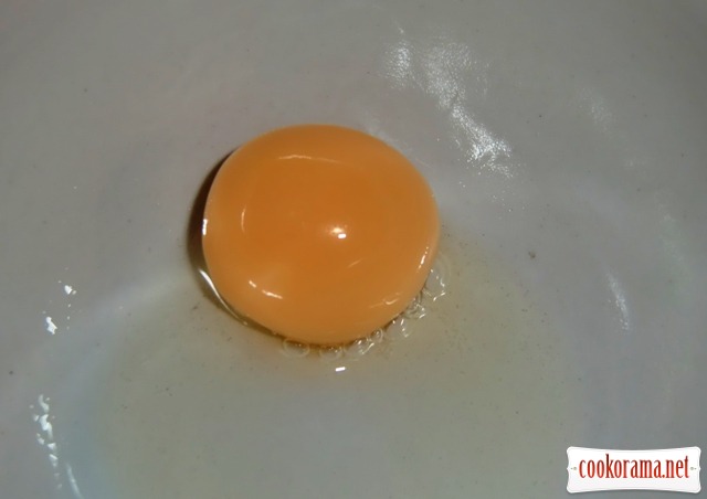 Закуска из замороженных яиц