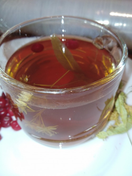 Чай липово-малиново-калиновий з медом