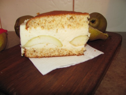 Торт-суфле "Жовтень" з грушками