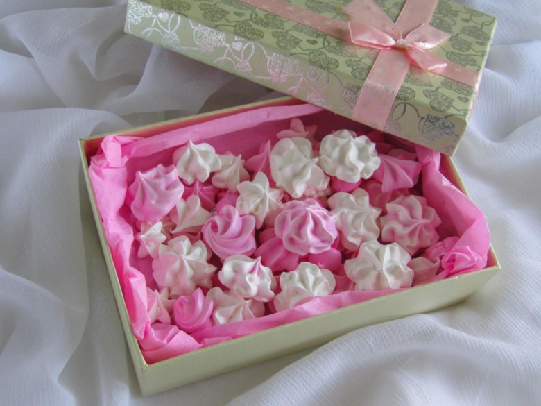 Меренга в різних країнах: рецепти, традиції та подача